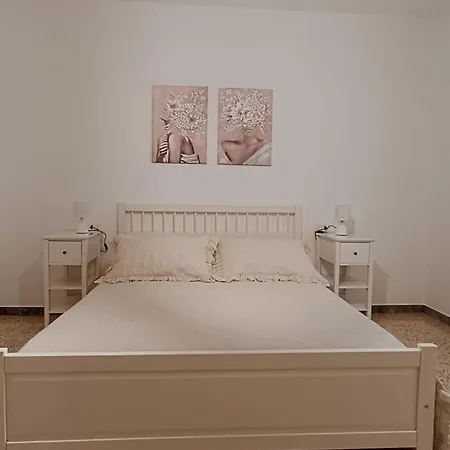 Chanzerhouse Apartment Fondi